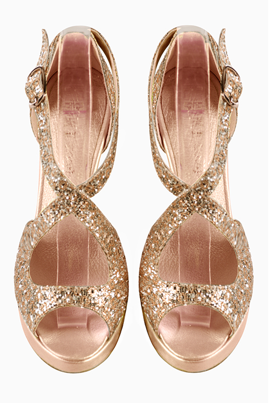 Copper gold women's closed back sandals, with crossed straps. Round toe. Very high slim heel with a platform at the front. Top view - Florence KOOIJMAN